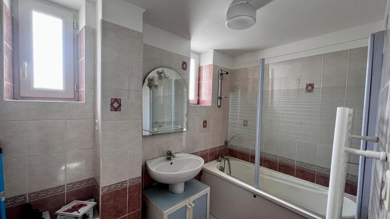 Superbe Appartement Aubessagne Exterior foto